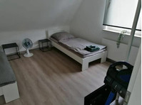 Doll's house in Gelsenkirchen for 4 people - За издавање