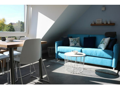 Ruhige 2-Zimmer Dachgeschosswohnung im Südviertel in Münster - Zu Vermieten