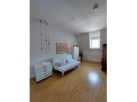 Charming old apartment in Mauritz Ost - 7 min to the train… - Izīrē