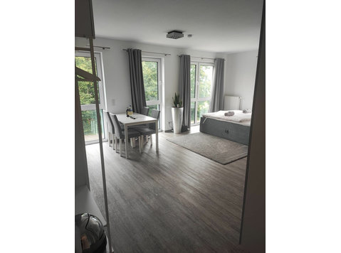 Penthouse-Style glas front luxus studio in Münster - Aluguel