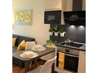 Charmante 2-Zimmer-Wohnung: Stilvoll möbliert, perfekt… - Appartementen