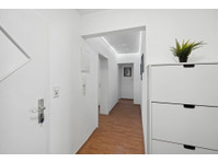 MEDITERANA - Spacious 4BR Aprt. with Balcony and Patio with… - Aluguel