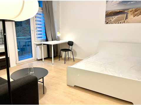*New* Great studio apartment with balcony, kitchen, WLAN,… - For Rent