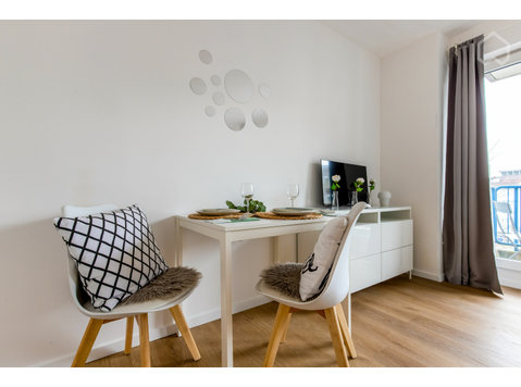 Liebevoll eingerichtetes, Apartment in Wuppertal mit… - Zu Vermieten