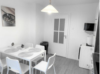 # VAZ Apartments WU02 Kitchen | Wi-Fi| Parking - Til Leie