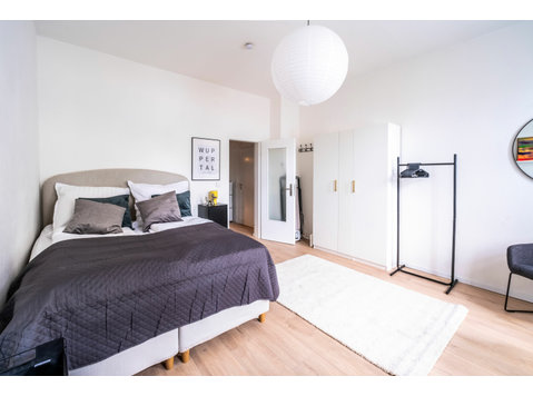 studio/ City/New!!! - For Rent
