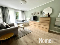 Direkt am Zentrum von Wuppertal – helle, neuwertige Wohnung… - Apartmani