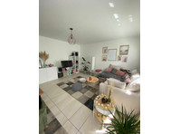 Fantastic and beautiful apartment in Hirschberg an der… - Za iznajmljivanje