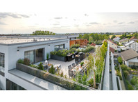 Luxurious Penthouse south of Frankfurt with 300 m² Wellness… - Do wynajęcia