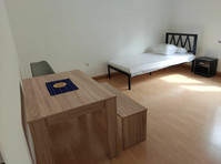 Nice rooms in Pirmasens - Под Кирија