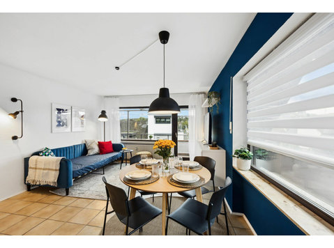3 Beds | Balcony | City View – ZachaStay - For Rent