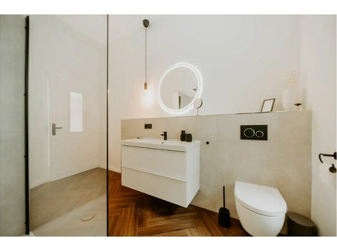 Amazing apartment in the heart of town - For Rent