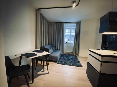 Modern Serviced Boutique Apartments - 	
Uthyres