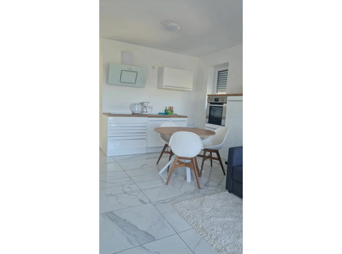 Quiet, gorgeous home - For Rent