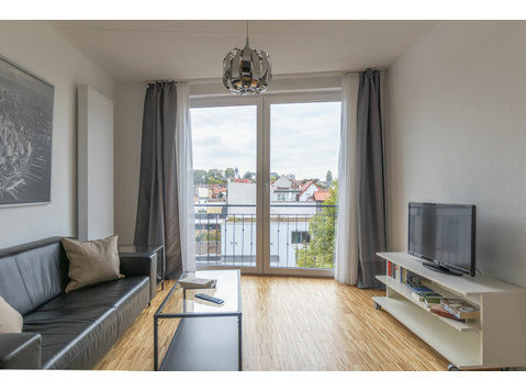 Furnished, Modern Apartment, Quiet with a Beautiful View,… - For Rent