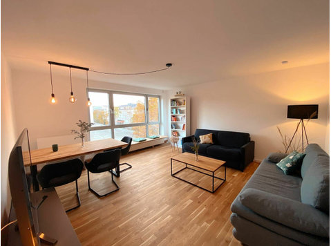 Wonderful suite in popular area, Mainz - 	
Uthyres