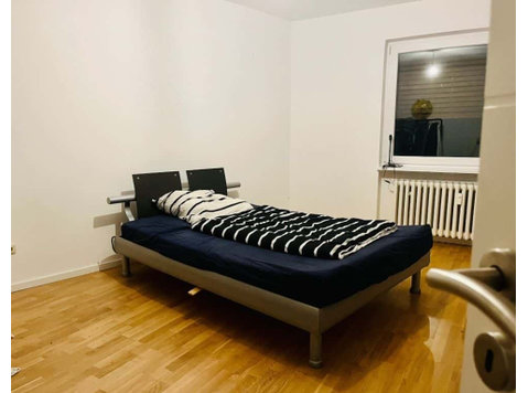 Apartment in Reichklarastraße - شقق