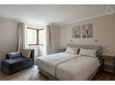 Möblierte Wohnung in Trier Innenstadt ( H-Apartments Trier ) - Zu Vermieten
