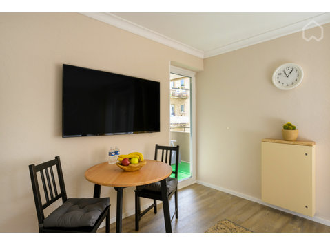 Modern studio apartment in Trier center with balcony - For Rent