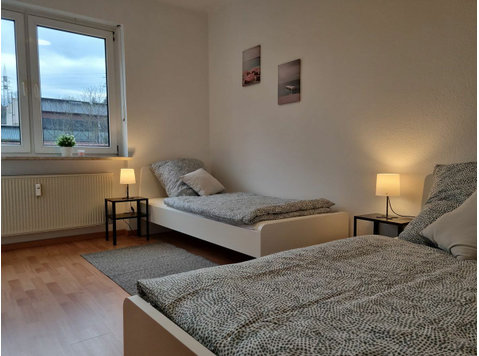 Equipped apartment for workers / fitters(Saarbrücken) - Til Leie