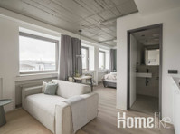 Suite with river view - Saarbrücken Berliner Promenade - Apartments