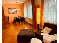 Business Apartment: "Living like at home" located in… - Til Leie