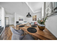 Beautiful, modern home / loft in Magdeburg with private… - For Rent