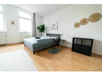 FullHouse 2 Bedroom Apartment L10 - For Rent