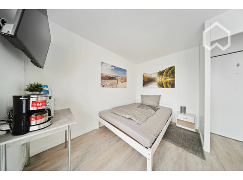 Modernes Studio-Apartment in Magdeburg mit schöner Aussicht - Zu Vermieten