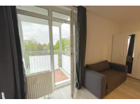 Schöne 1 Zimmer Wohnung in Magdeburg mit Balkon nahe… - Zu Vermieten