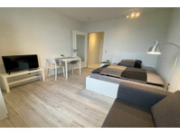 Schöne 1 Zimmer Wohnung in Magdeburg nahe Klinikum - Zu Vermieten