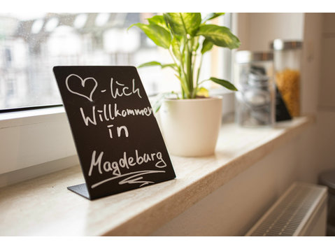 TOP CITY Lage ♦️Modern Netflix⭐️Küche⭐️Balkon - Zu Vermieten
