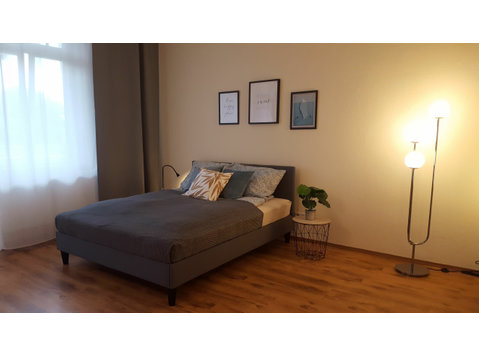 Apartment - Großzügiges Appartment in wunderschöner Wohnlage - Zu Vermieten