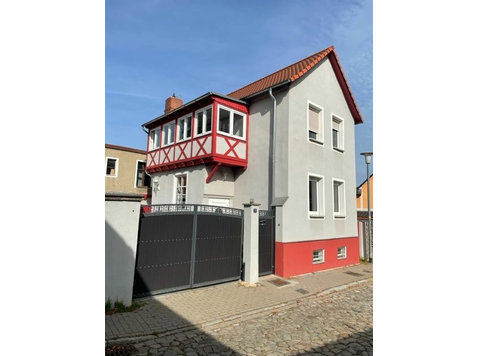townhouse Magdeburg - For Rent