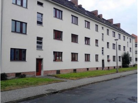 Am Polderdeich, Magdeburg - آپارتمان ها