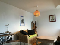 Cute and spacious loft in Wedel - Til leje