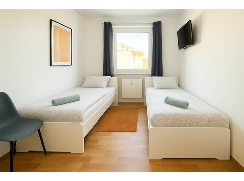 Modern flat close to park - For Rent