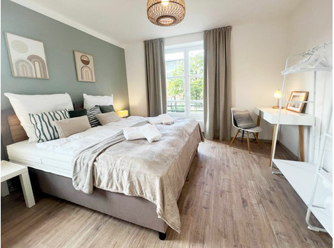 New & bright home with nice city view, Norderstedt - Vuokralle