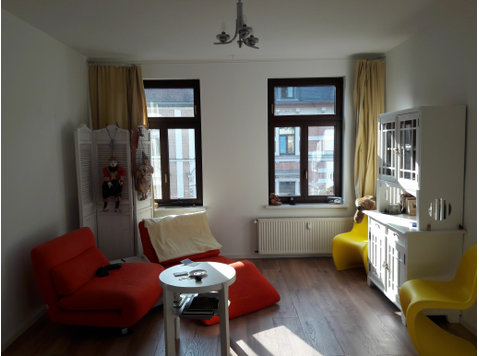 Newly renovated and modern apartment in Halle (Saale) - 	
Uthyres