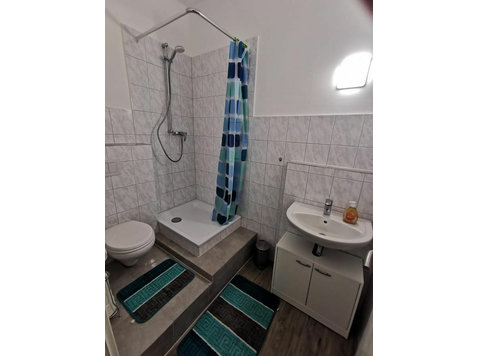 Quiet, perfect loft in vibrant neighbourhood - For Rent