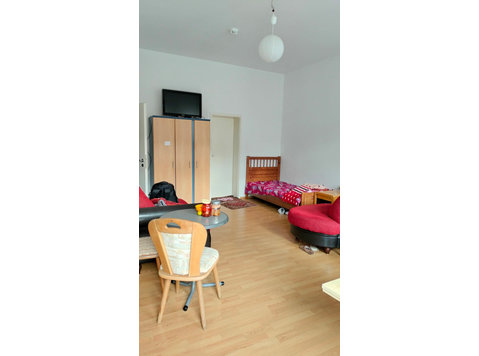 Studio apartment (Halle (Saale) - Аренда