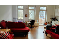Studio apartment (Halle (Saale) - À louer