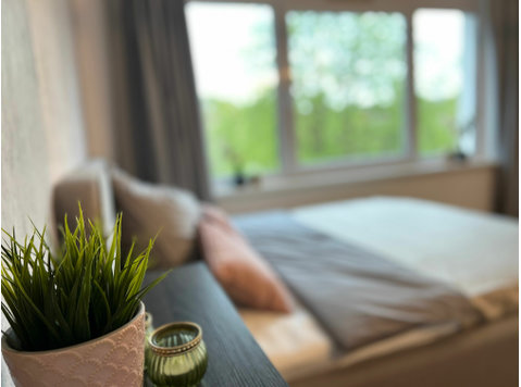 Awesome Serviced Apartment - Furnished & Fully Equipped - Vuokralle