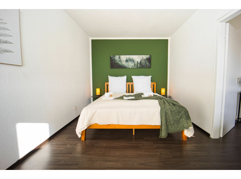HejU Design | Parking | Balcony | Kingsize - For Rent