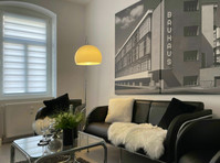 BAUHAUS Design luxury-apartment, 20s, with garden - الإيجار