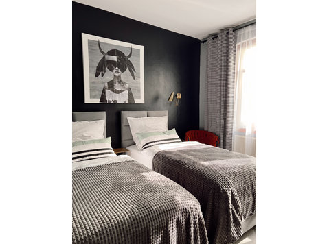 Fully equipped furnished designer apartment in a prime… - Izīrē