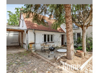 Charming, fully furnished 2 room apartment in a picturesque… - Mieszkanie