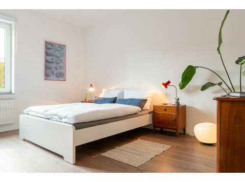 Furnished 70 sqm apartment in Erfurt with modern bathroom - Ενοικίαση