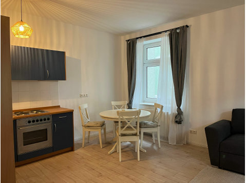 Idyllic studio in Erfurt - Annan üürile