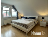 Apartment am Hainich - parking, king-size bed, kitchen,… - Asunnot